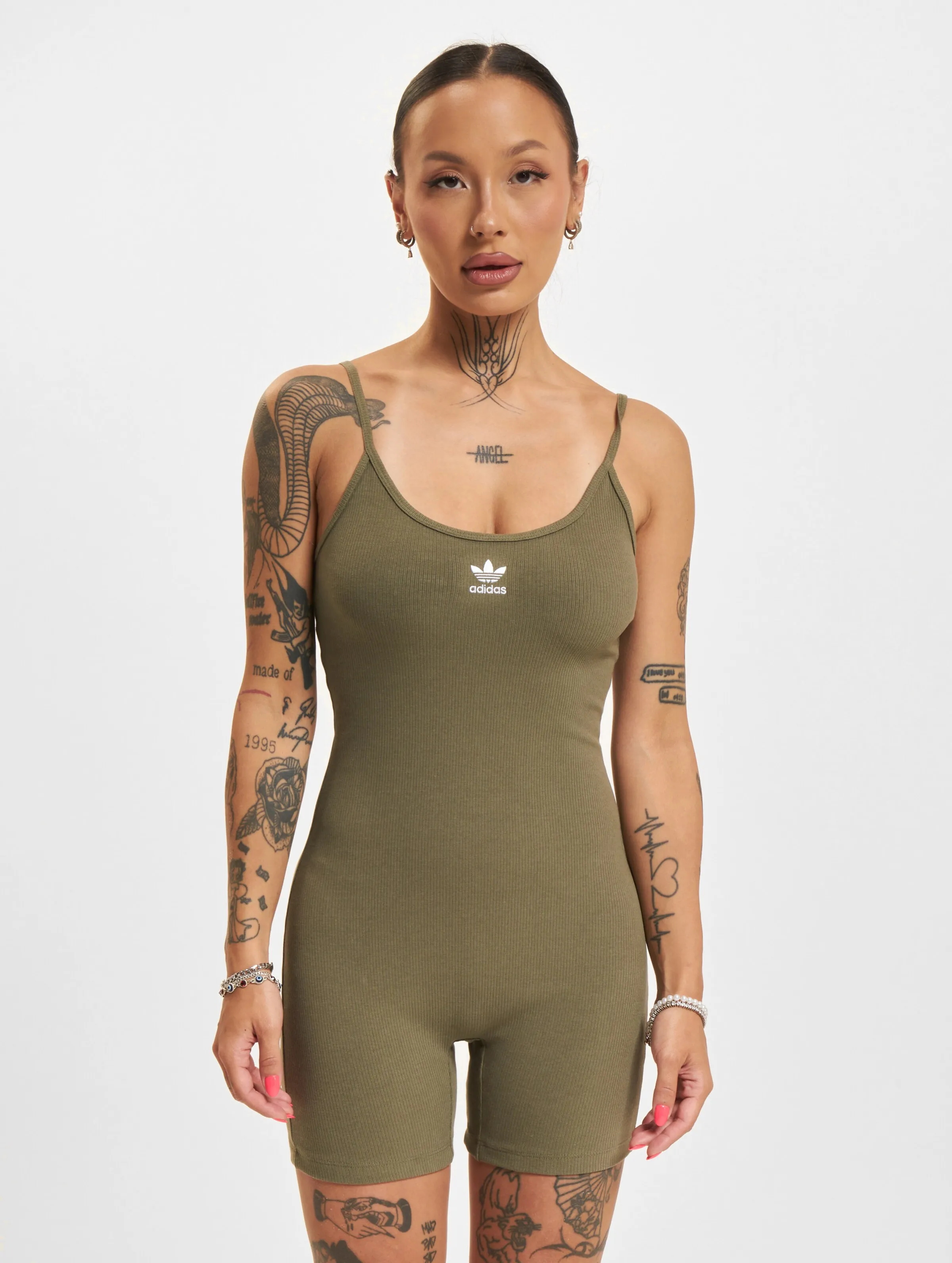 adidas Originals Ess Onesie