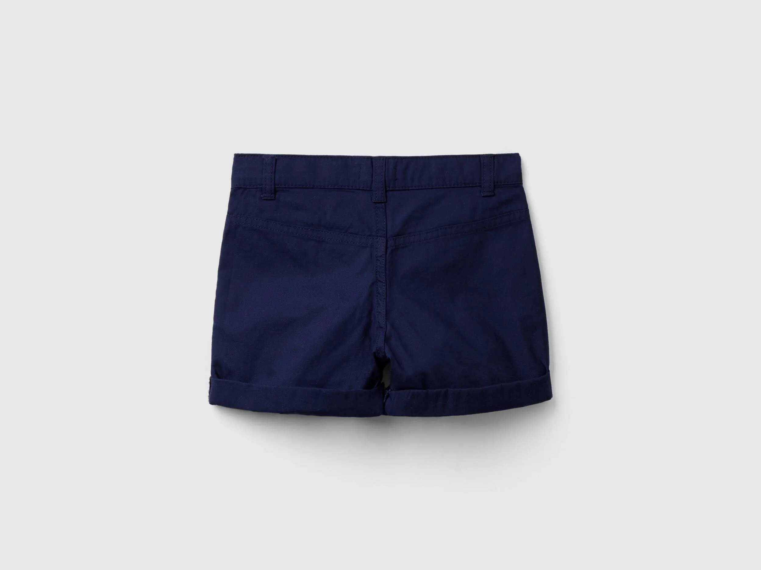Bermudas de 100 % algodón