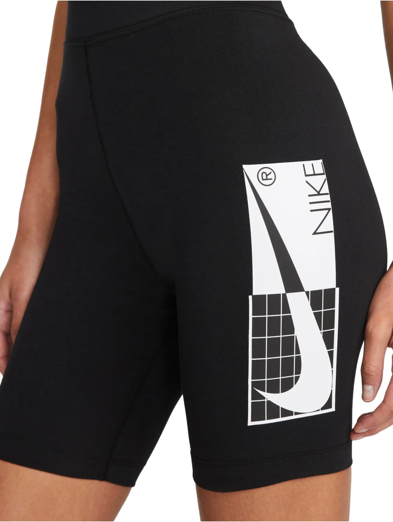 Biker Short Nike Sportswear Para Mujer