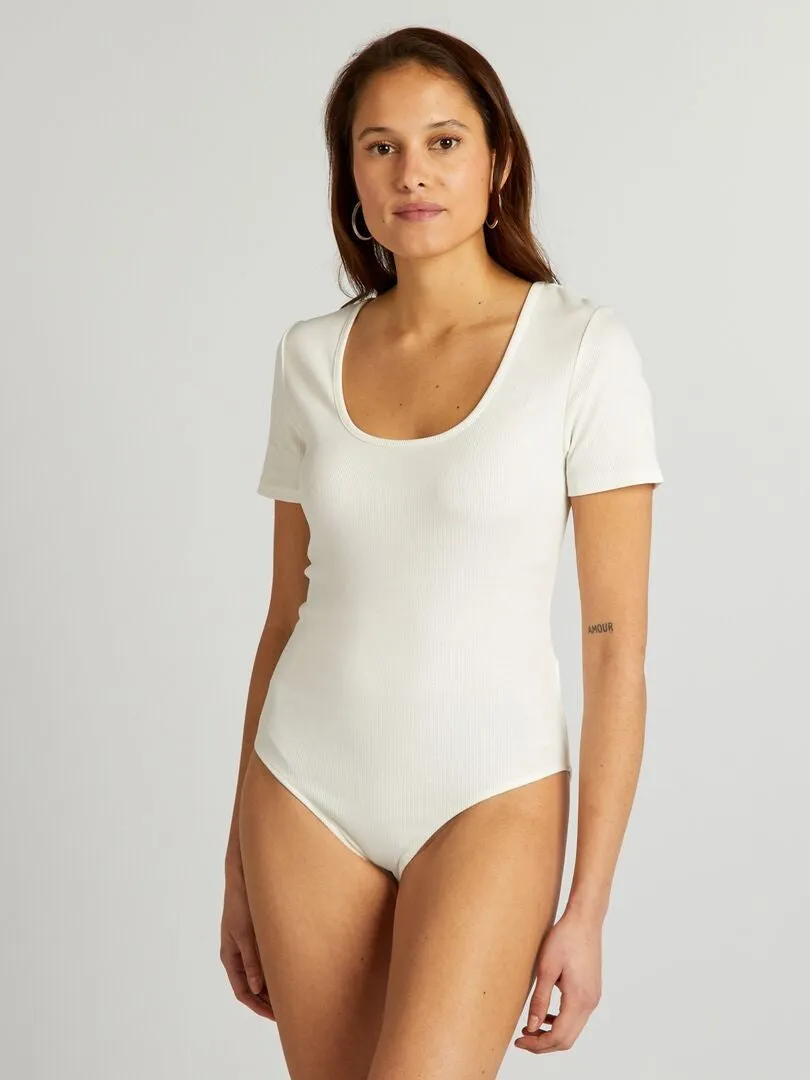 BODY DE PUNTO DE CANALé LISO  BLANCO