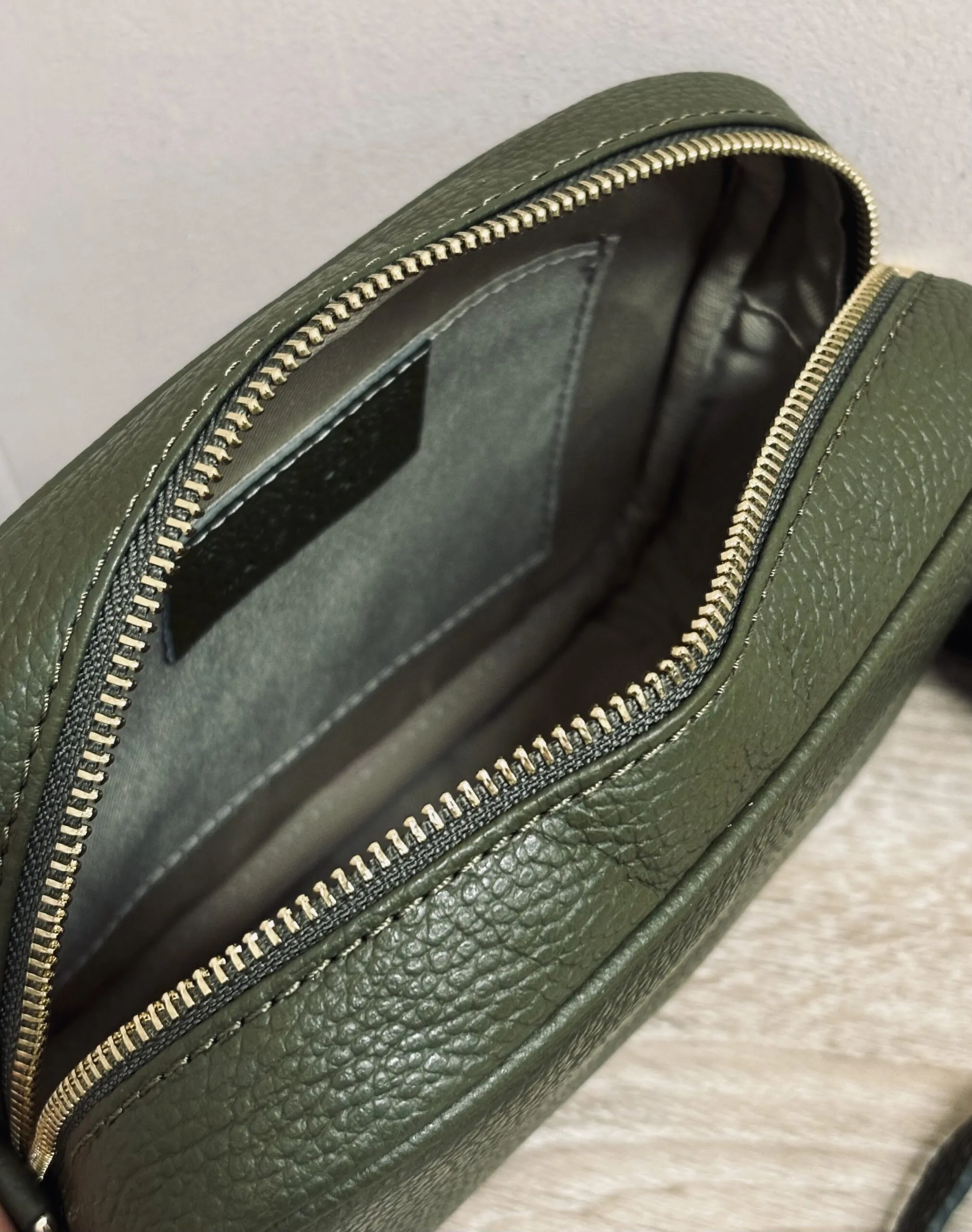 Bolso Bandolera Piel Caqui