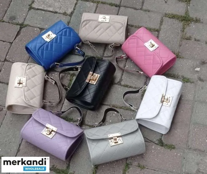 Bolsos de mujer al por mayor procedentes de Turquía a precios inmejorables.