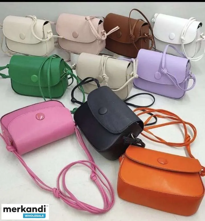 Bolsos de mujer de alta calidad de Turquía ahora disponibles para la venta al por mayor.