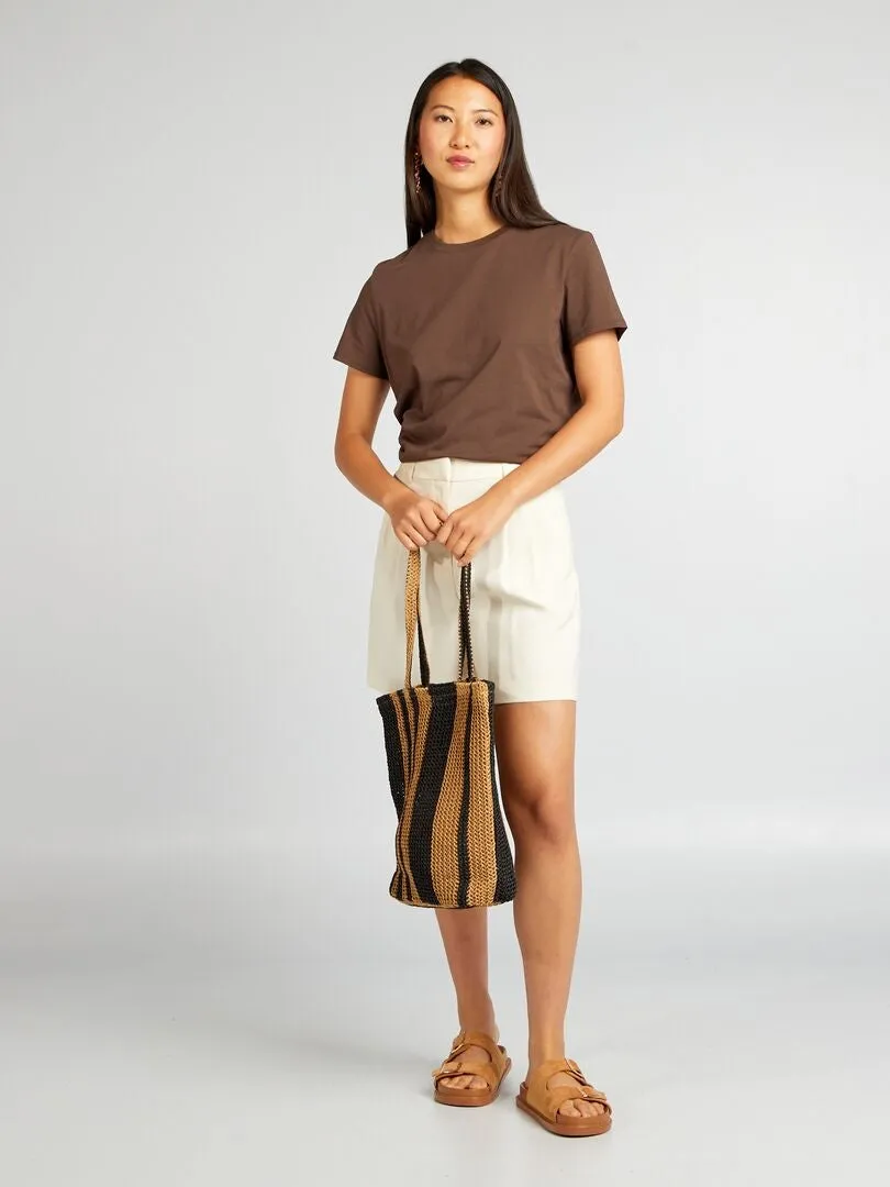 CAMISETA LISA DE PUNTO  MARRON