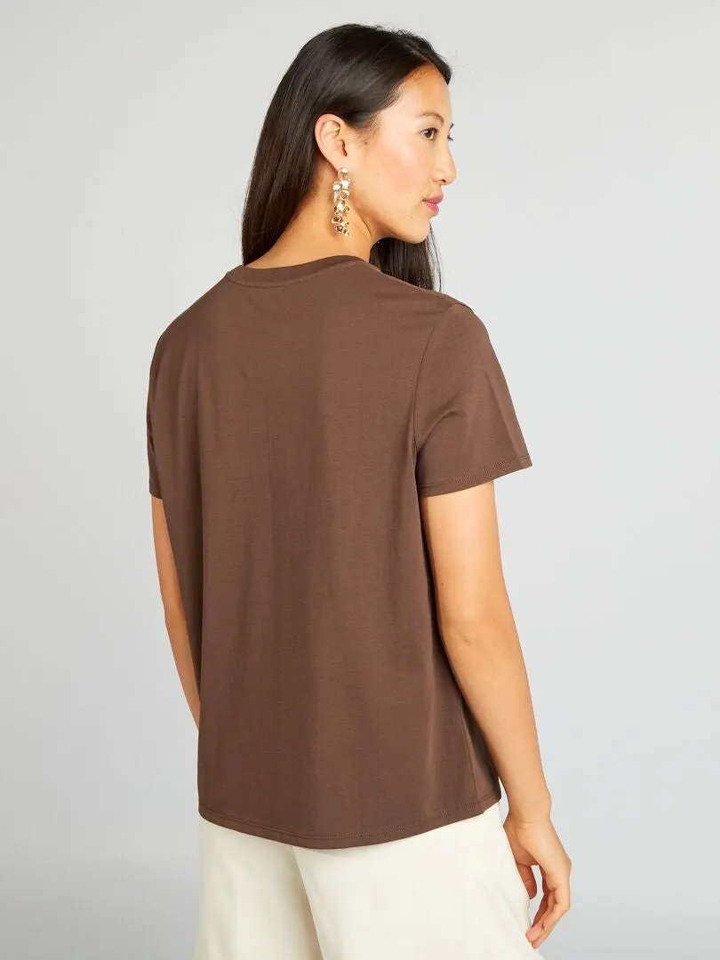 CAMISETA LISA DE PUNTO  MARRON