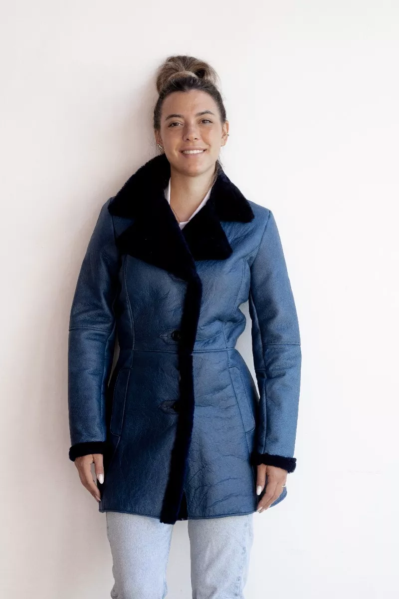 CAMPERA DE CUERO DE OVEJA DE MUJER  MODELO: SOL.B