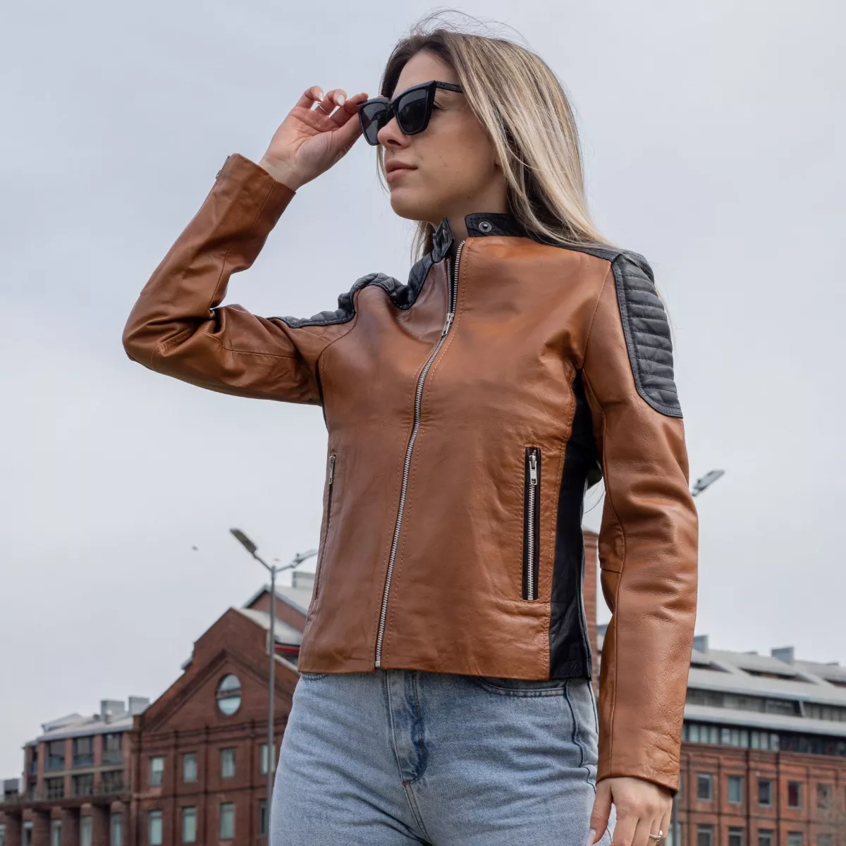 CAMPERA DE CUERO VACUNO 100% LEGITIMO DE MUJER  ART: LORE