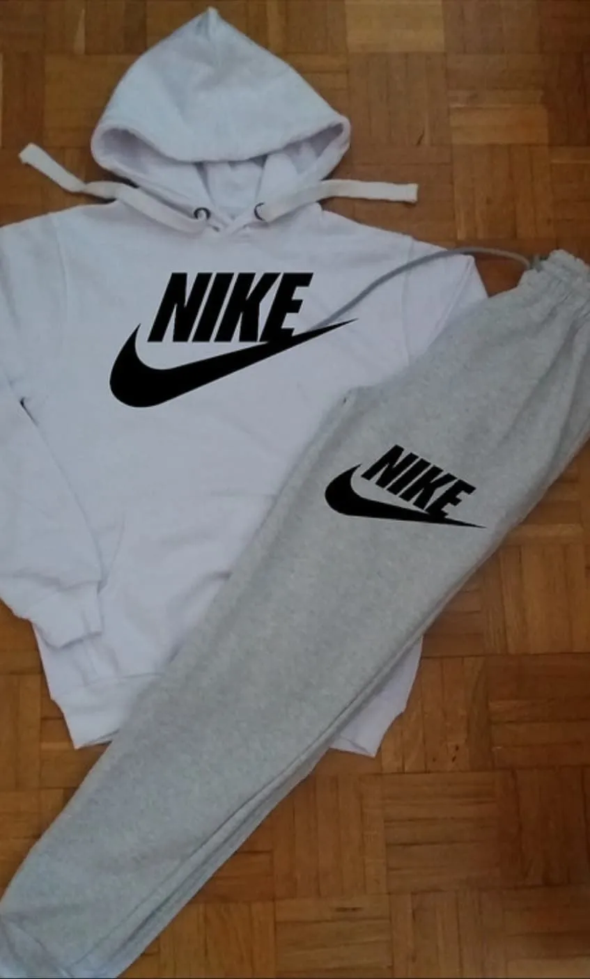 Chándal Nike mujer