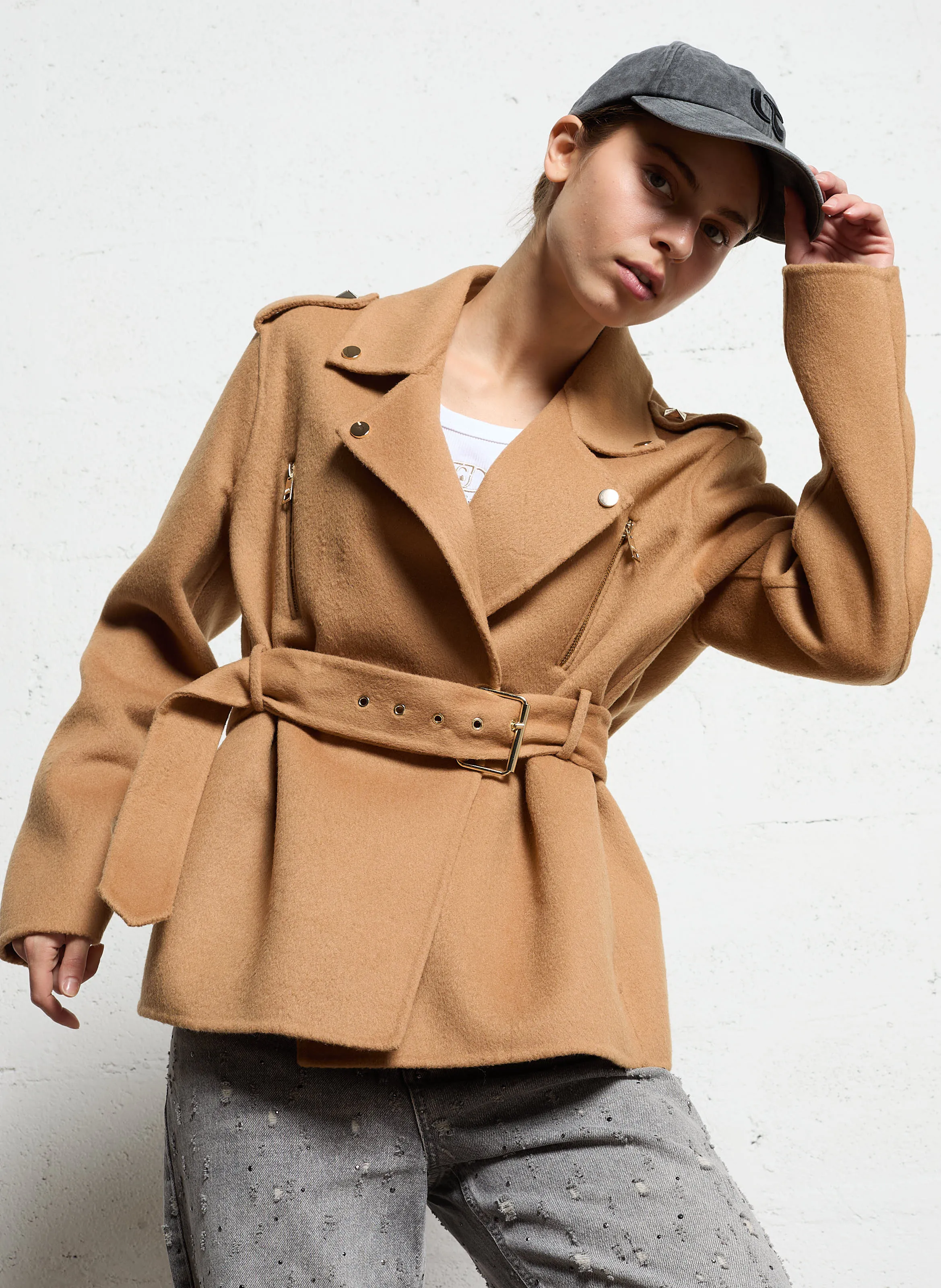 Chaqueta motera en caqui