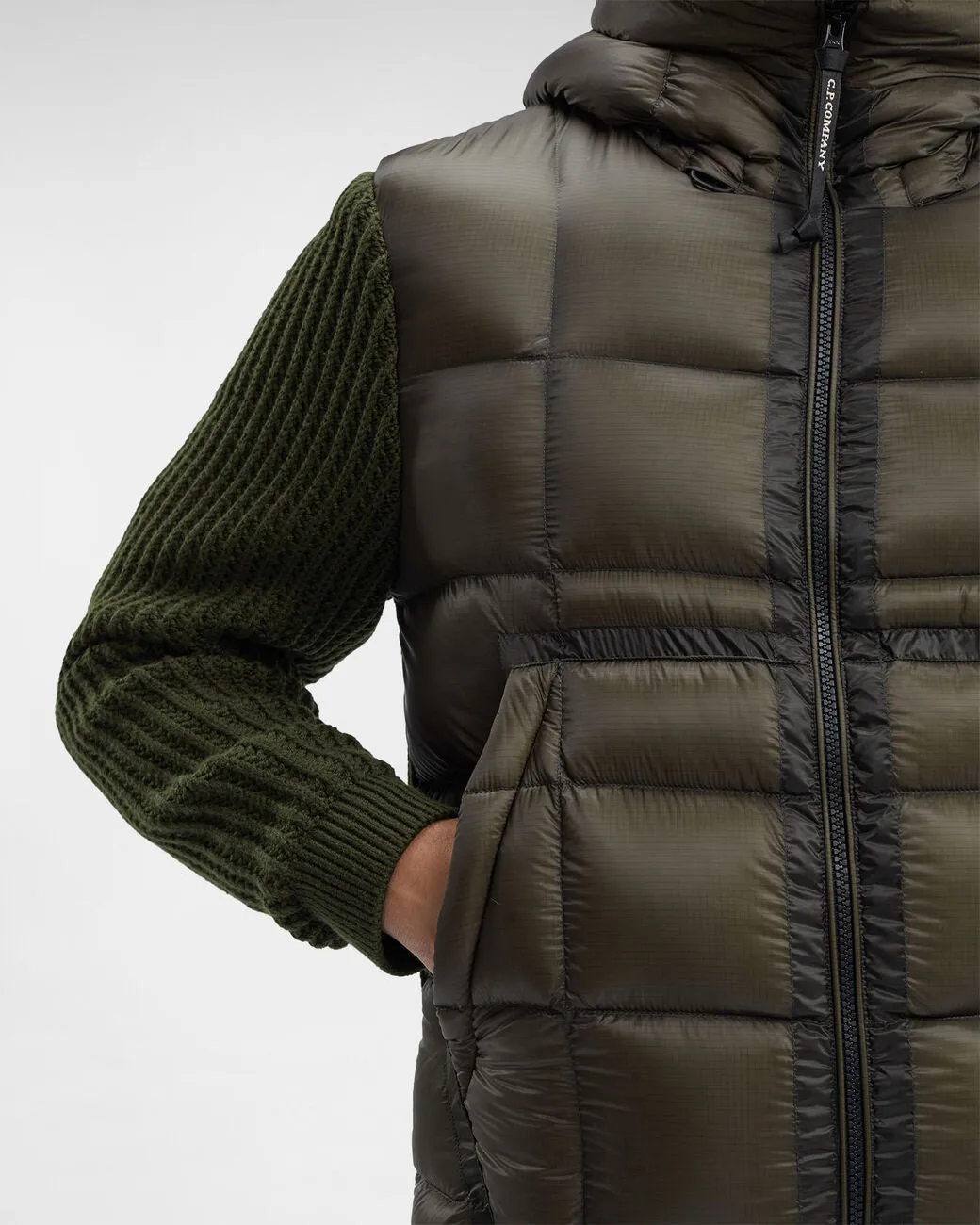 CHAQUETA PUNTO ACOLCHADA GOGGLE LENS VERDE OLIVA