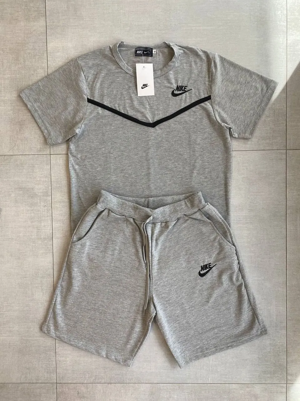 Conjunto Nike Tech