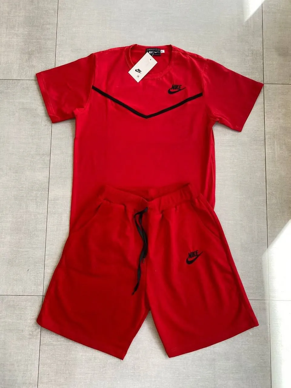 Conjunto Nike Tech
