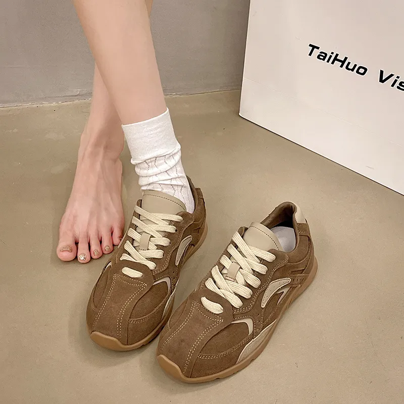 Dexin Women's 2024 Nuevos deportes casuales de otoño plano para estudiantes, pequeños zapatos blancos, zapatos para correr 