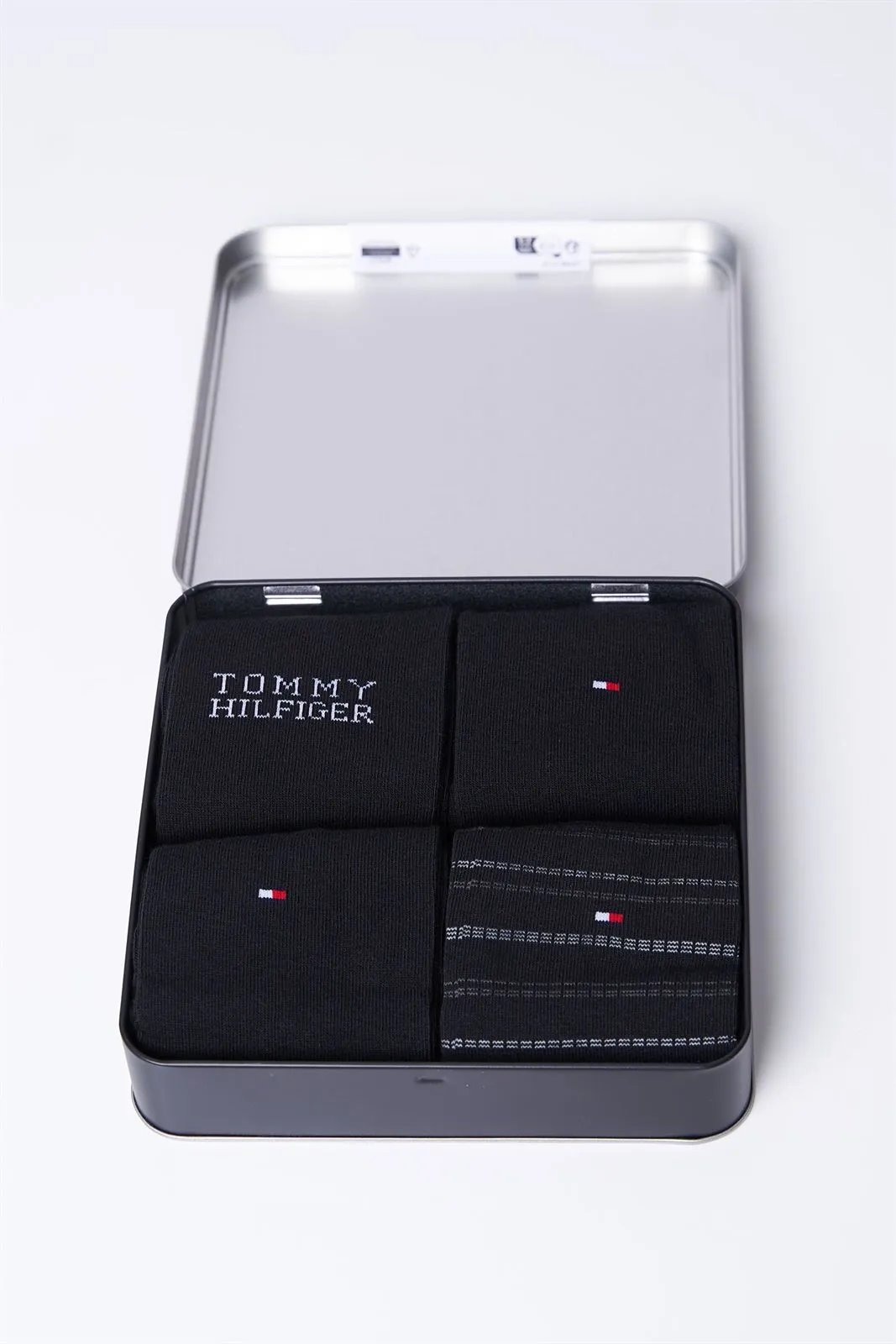 Estuche 4 Pares Calcetines Tommy Hilfiger Tin Giftbox 701229780 002 804/805 (TOMMY JEANS)