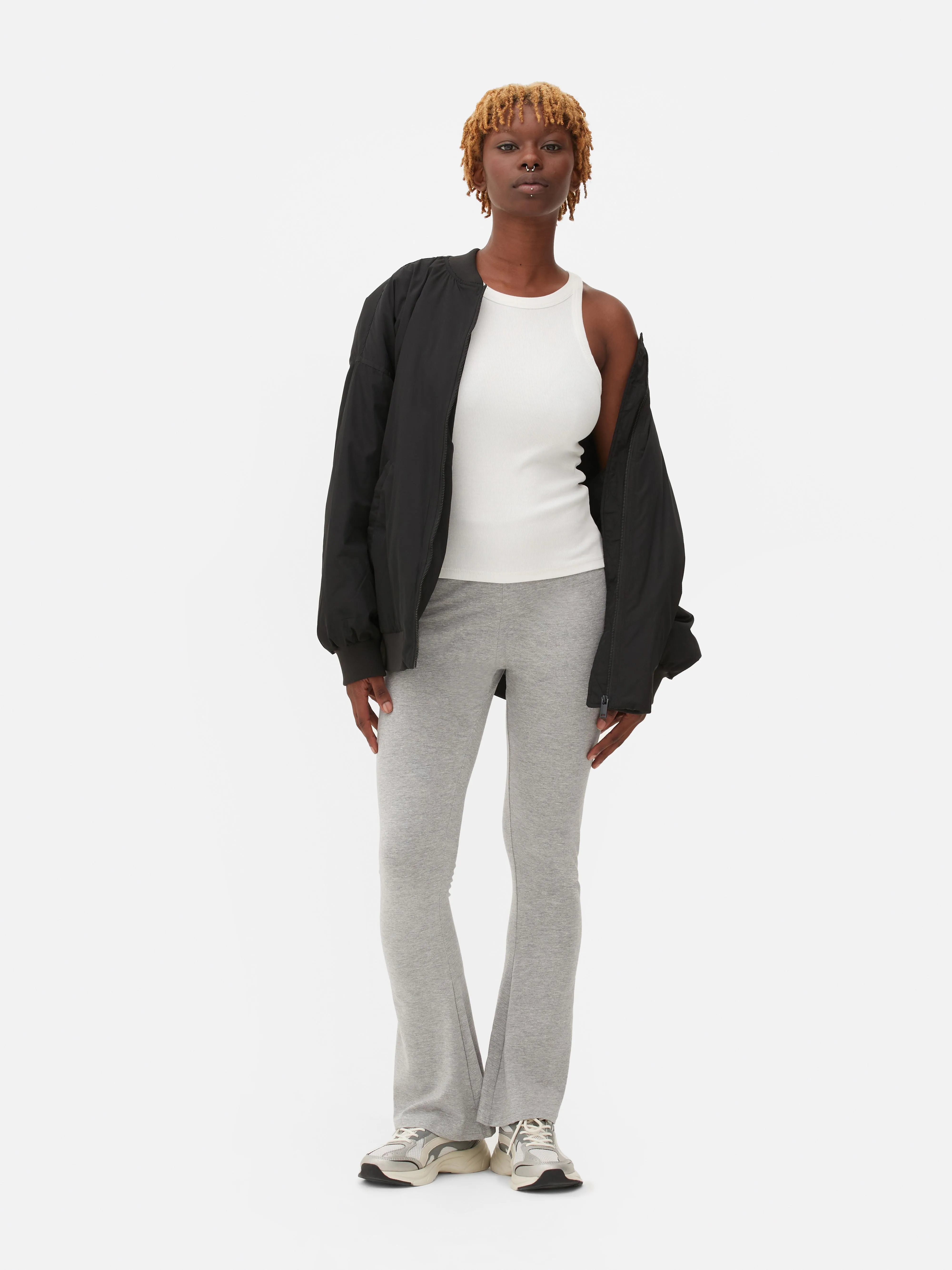 Leggings de punto acampanados de talle alto