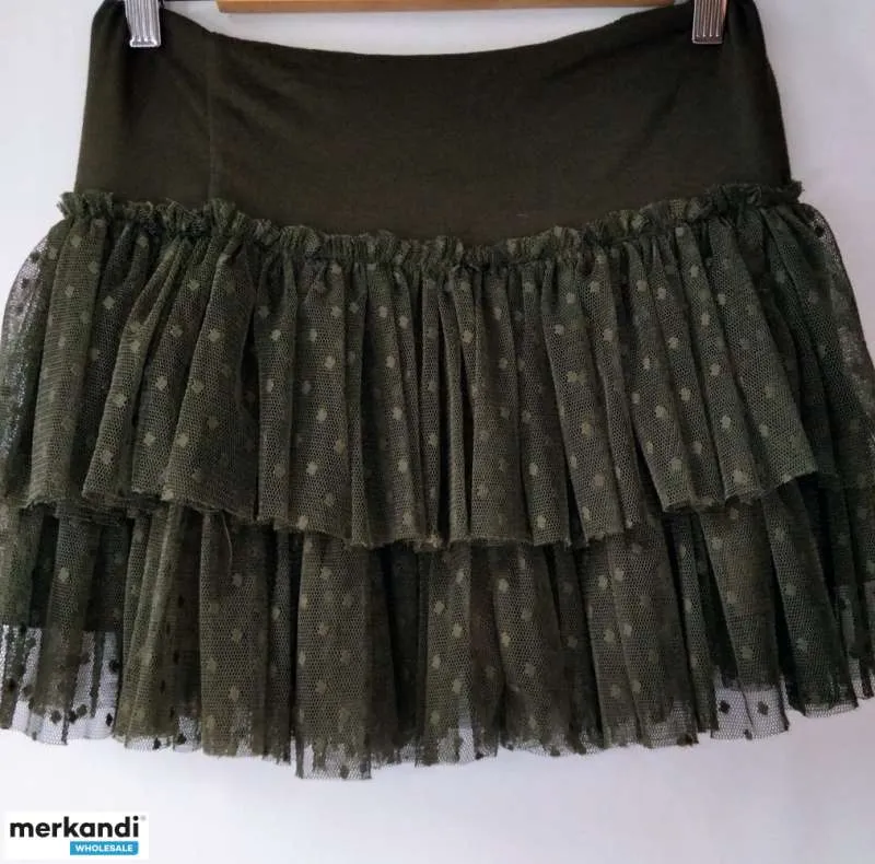 LOTE 162 DE ROPA, ACCESORIOS Y CALZADO DE MUJER, TEMPORADA OTOñOINVIERNO