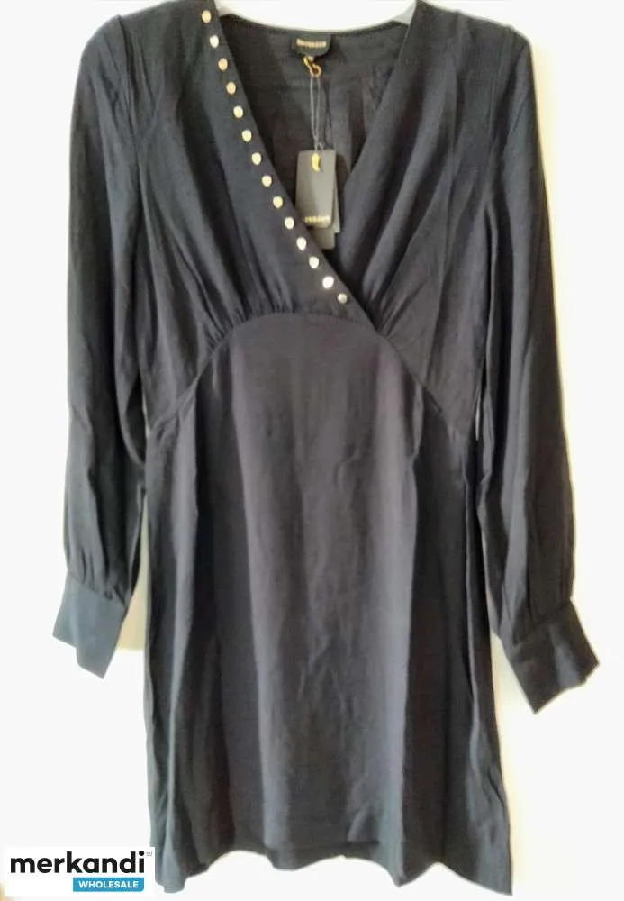 LOTE 162 DE ROPA, ACCESORIOS Y CALZADO DE MUJER, TEMPORADA OTOñOINVIERNO