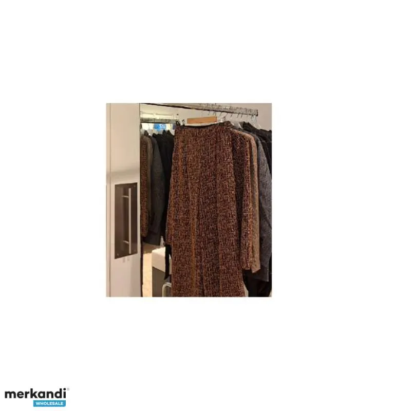 LOTE 164 DE ROPA, BOLSOS Y CALZADO DE MUJER, TEMPORADA OTOñOINVIERNO