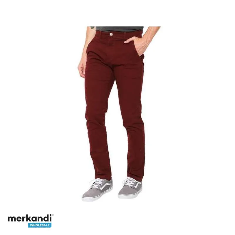 LOTE DE ROPA INVERNAL PARA HOMBRE DE MARCAS VARIADAS  MAYORISTA DE MODA MASCULINA