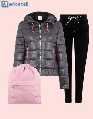 Lote de Ropa Variada para Mujer: Pantalones, vaqueros, joggers, camisas etc.