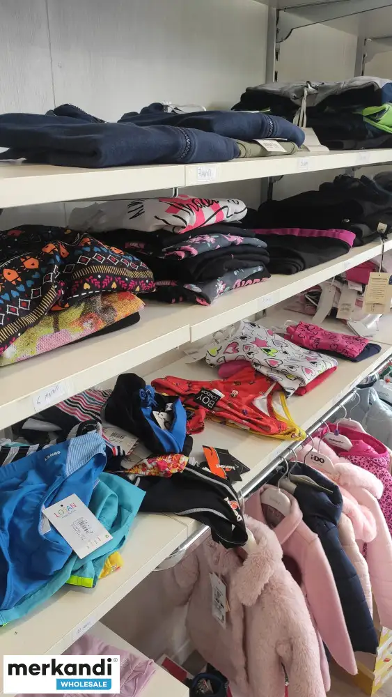 Lote Stock Número de ropa 600 piezas niño niña