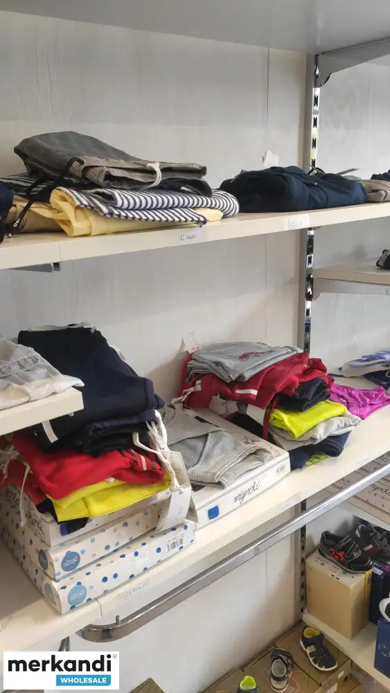 Lote Stock Número de ropa 600 piezas niño niña
