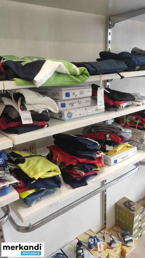 Lote Stock Número de ropa 600 piezas niño niña
