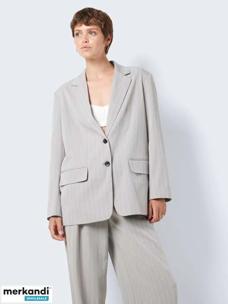 MEZCLA DE ROPA DE MUJER DE NOISY MAY  OTOñO/INVIERNO Y PRIMAVERA/VERANO