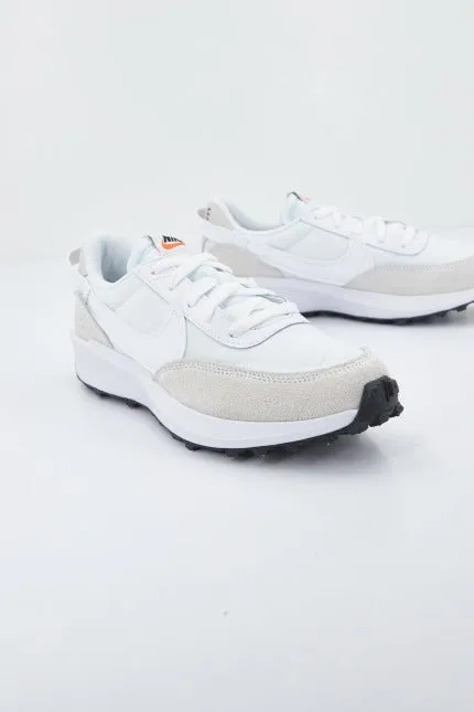NIKE WAFFLE DEBUT
