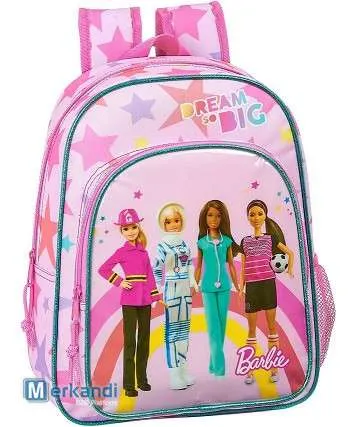 OFERTA DE MOCHILAS ESCOLARES DE REGRESO A CLASES  10000 PIEZAS  VARIAS LICENCIAS  VARIOS TAMAñOS