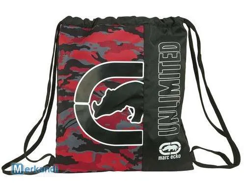 OFERTA DE MOCHILAS ESCOLARES DE REGRESO A CLASES  10000 PIEZAS  VARIAS LICENCIAS  VARIOS TAMAñOS