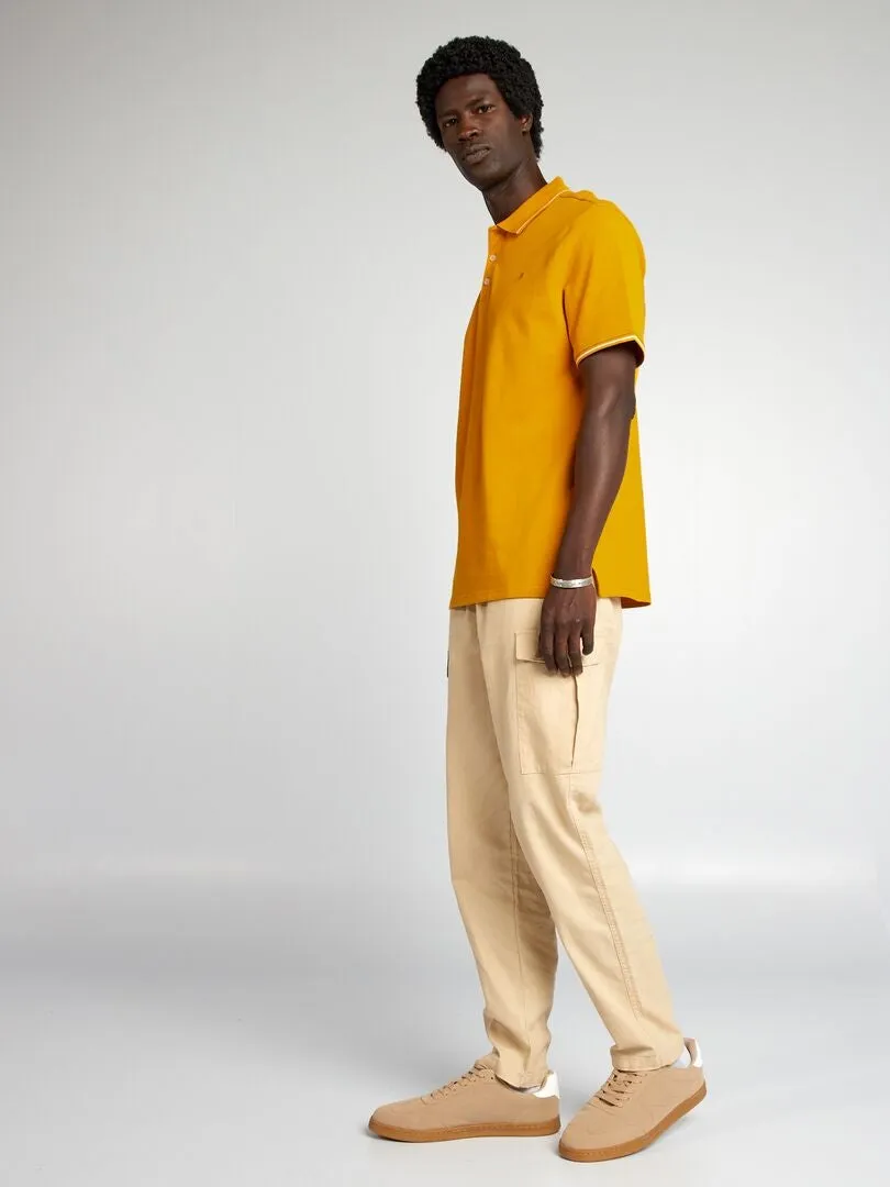 POLO DE PIQUé DE ALGODóN CON BORDADO EN EL PECHO  AMARILLO