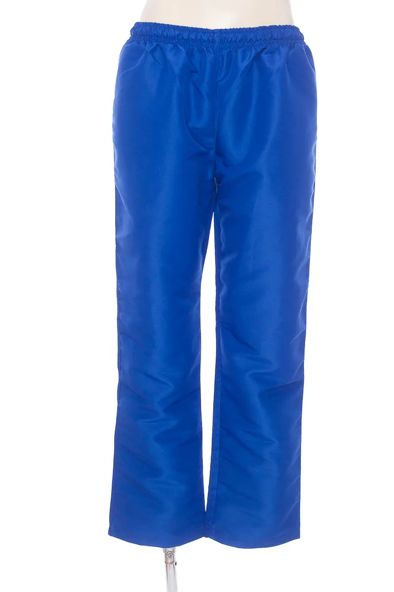 ROPA DEPORTIVA / SALIDA DE BAñO COLOR AZUL  CLOSEANDO