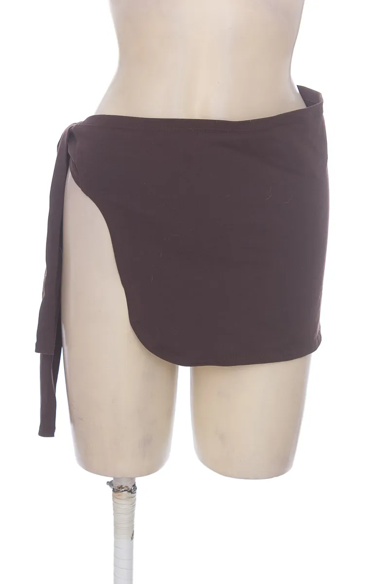 ROPA DEPORTIVA / SALIDA DE BAñO COLOR CAFé  KASSIS
