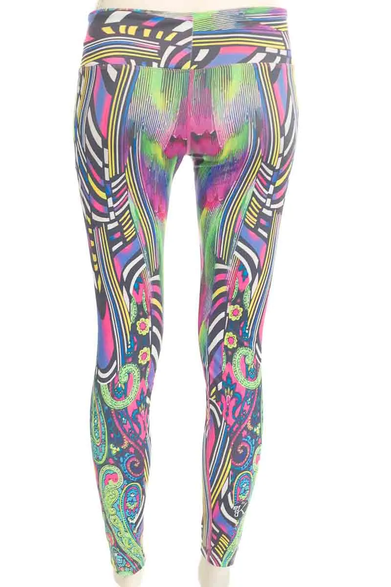 ROPA DEPORTIVA / SALIDA DE BAñO COLOR ESTAMPADO  KASSIS