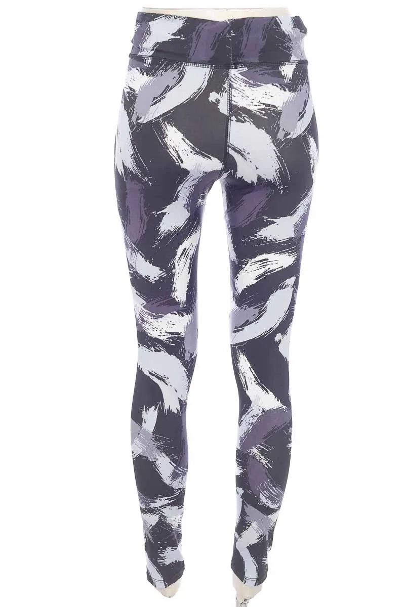 ROPA DEPORTIVA / SALIDA DE BAñO COLOR GRIS  CLOVER