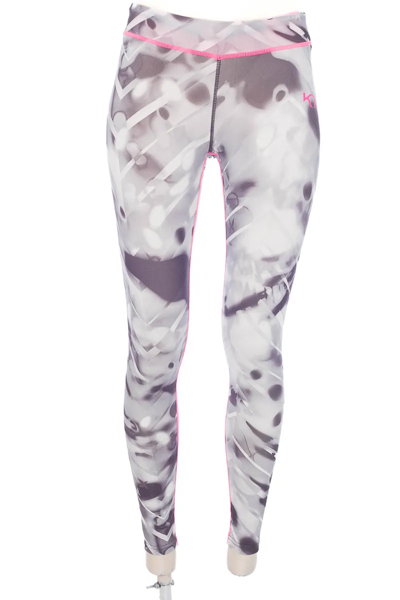 ROPA DEPORTIVA / SALIDA DE BAñO COLOR GRIS  KARI TRAA