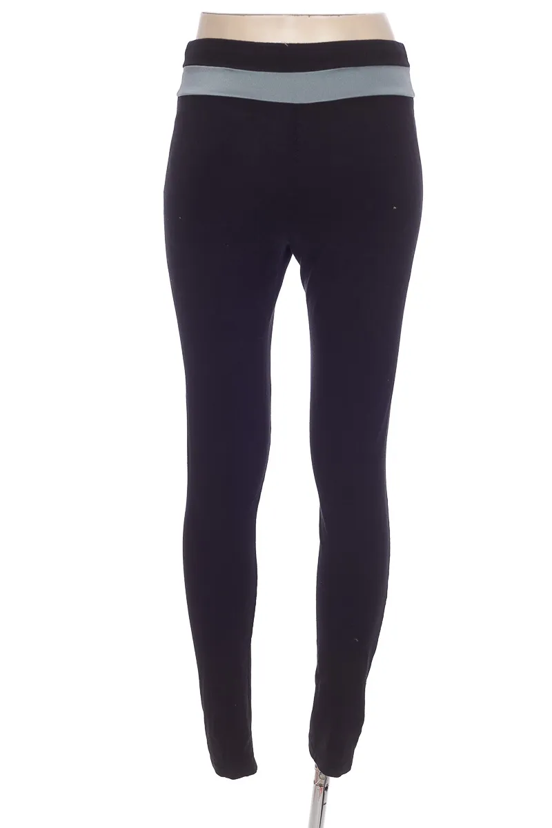 ROPA DEPORTIVA / SALIDA DE BAñO COLOR NEGRO  ANKARA FASHION