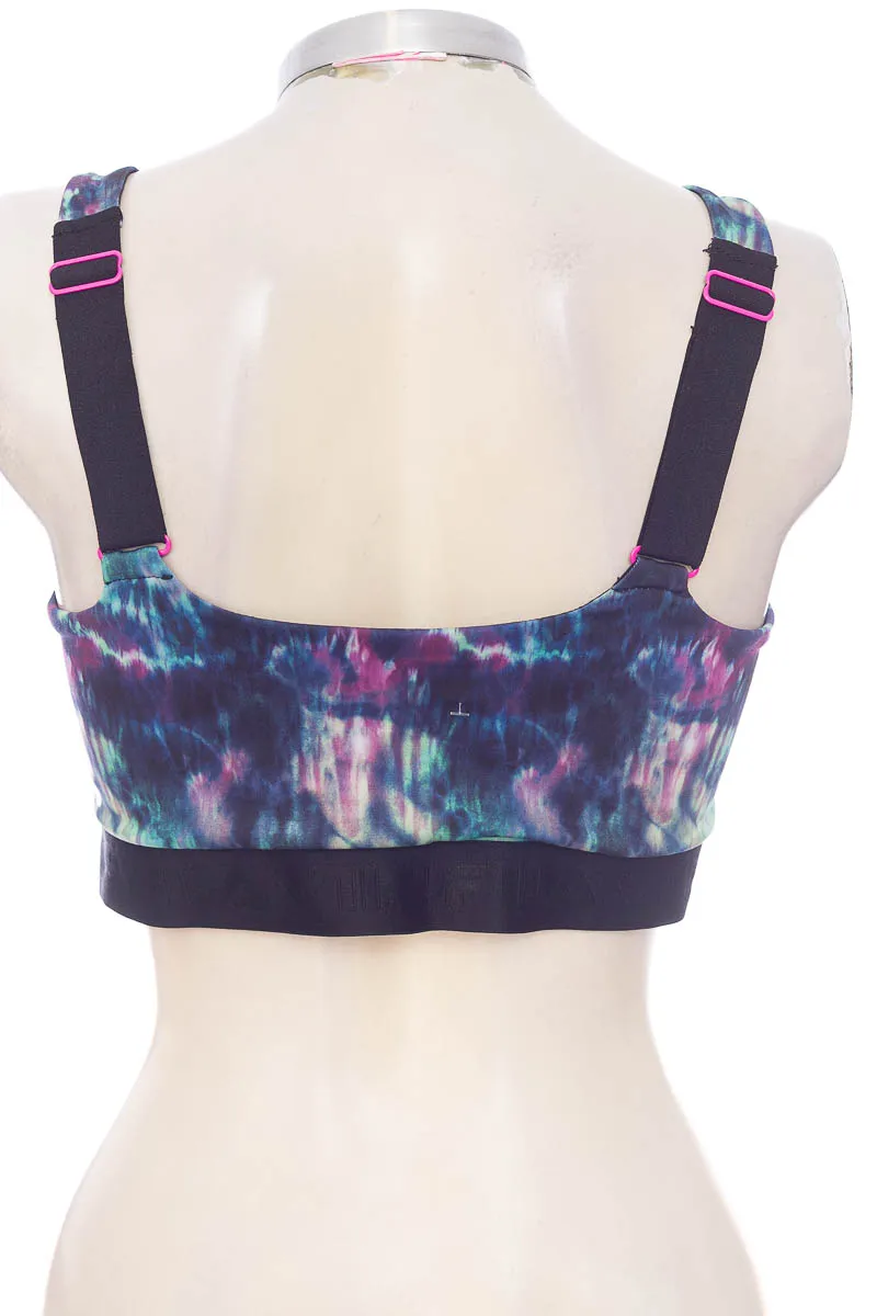 ROPA DEPORTIVA / SALIDA DE BAñO COLOR NEGRO  FILA