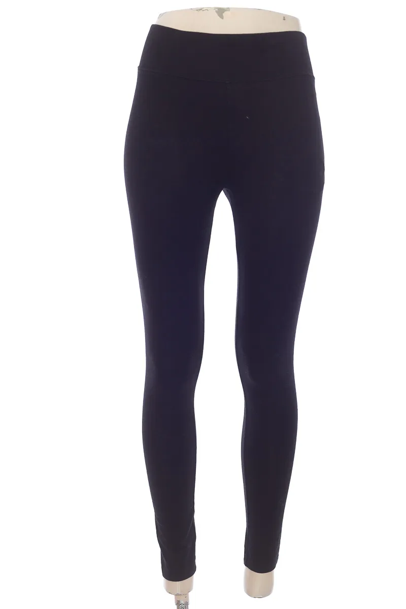 ROPA DEPORTIVA / SALIDA DE BAñO COLOR NEGRO  H&AMP;M