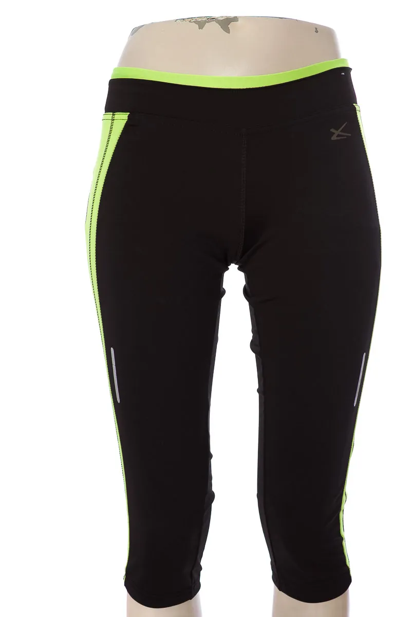 ROPA DEPORTIVA / SALIDA DE BAñO COLOR NEGRO  KINETIC