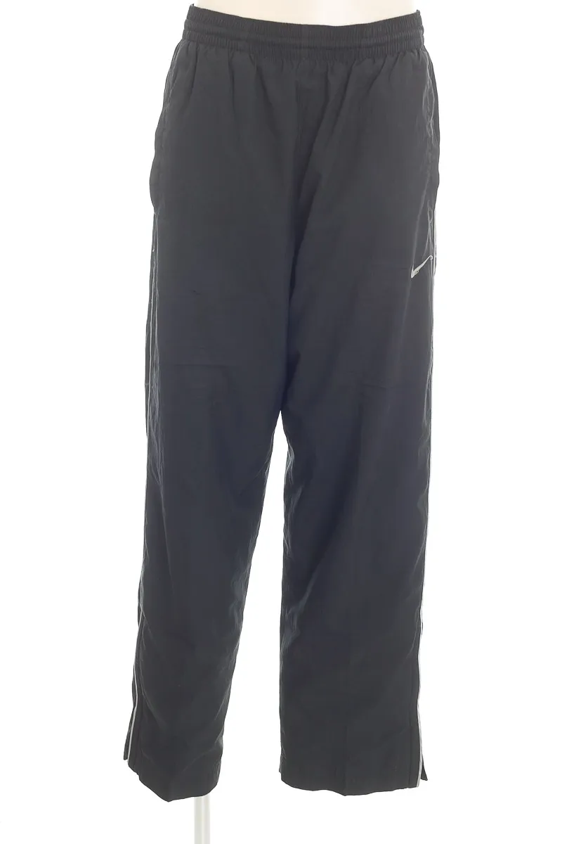 ROPA DEPORTIVA / SALIDA DE BAñO COLOR NEGRO  NIKE