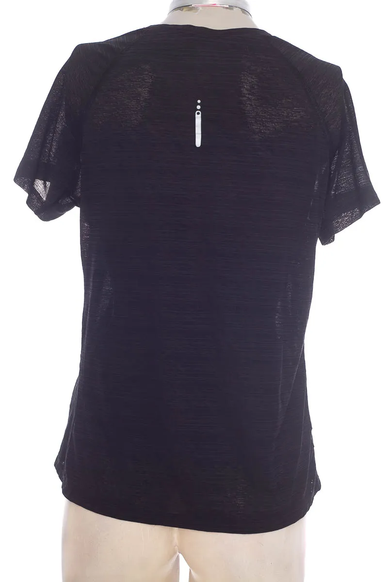 ROPA DEPORTIVA / SALIDA DE BAñO COLOR NEGRO  PUNTO BLANCO