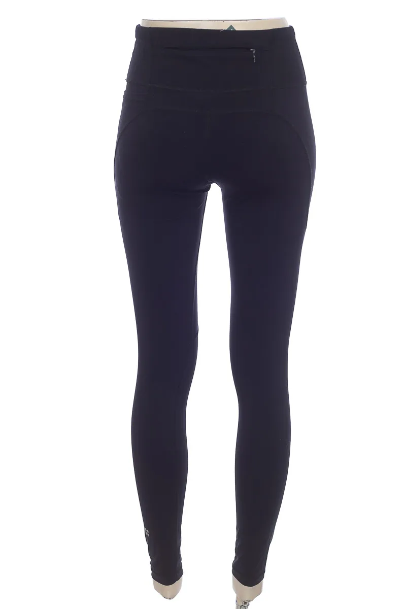 ROPA DEPORTIVA / SALIDA DE BAñO COLOR NEGRO  SWEATY BETTY
