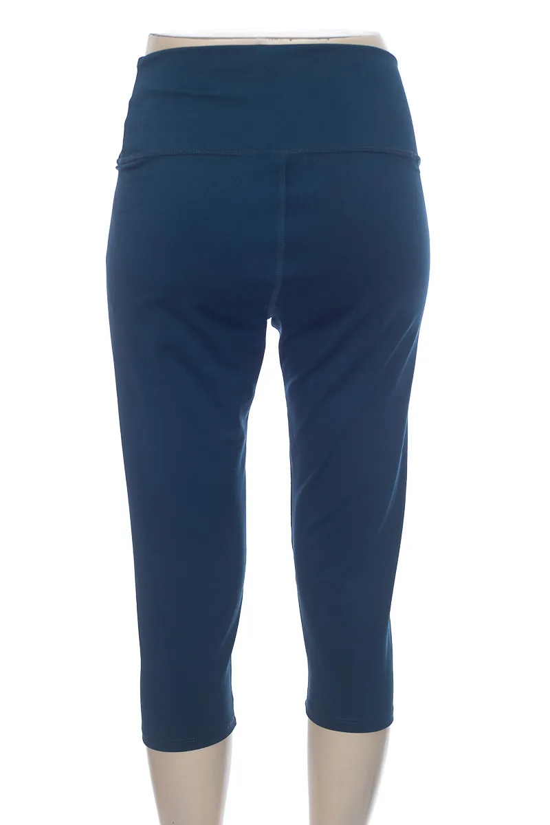 ROPA DEPORTIVA / SALIDA DE BAñO COLOR VERDE  BRONZINI
