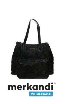 Set de 2 bolsos de mujer GUESS \u2013 Precio ventajoso para revendedores, 53,09€ c\u00e9