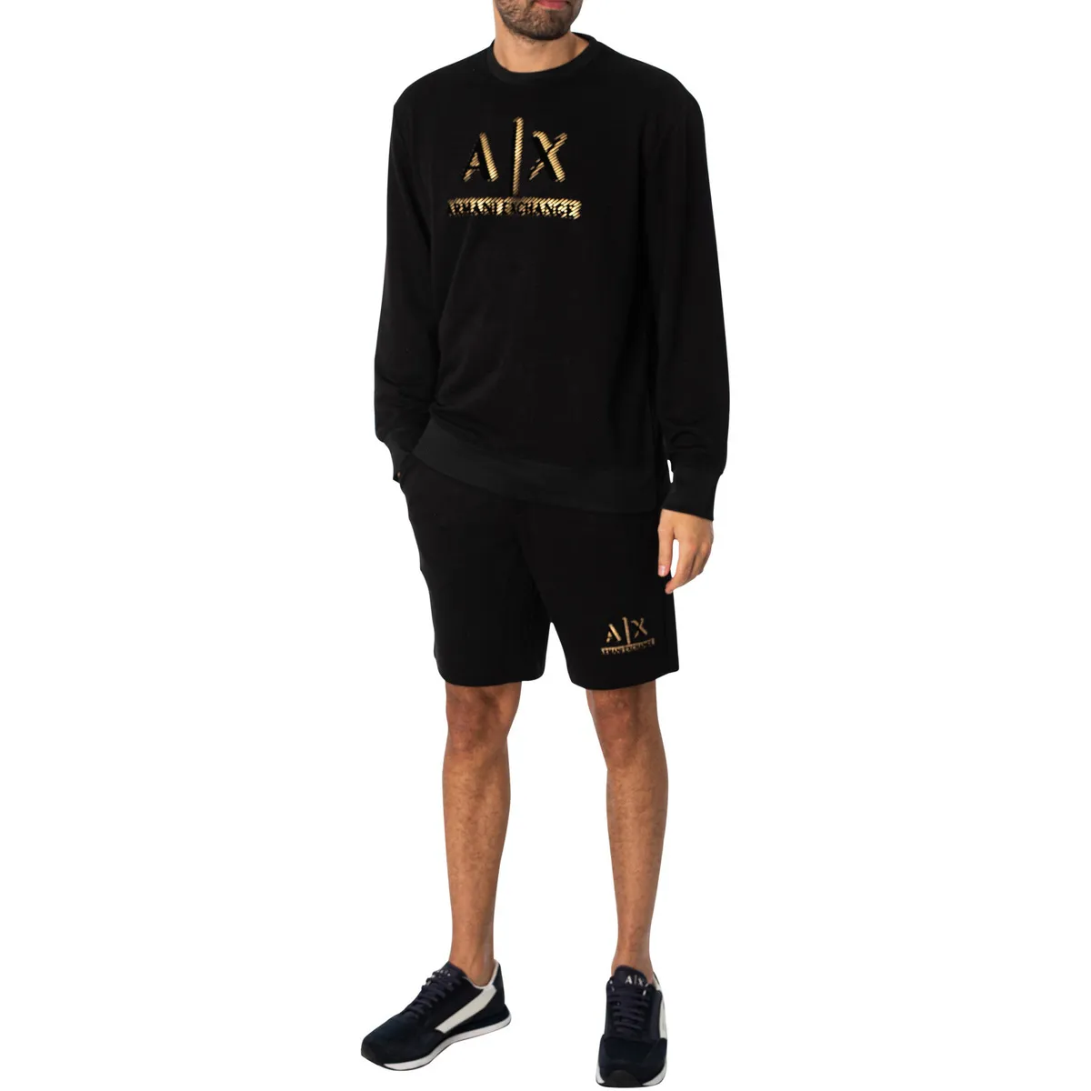 Shorts Deportivos Con Logo Cruzado