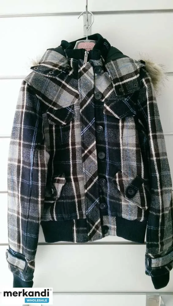 Stock de chaqueta de mujer