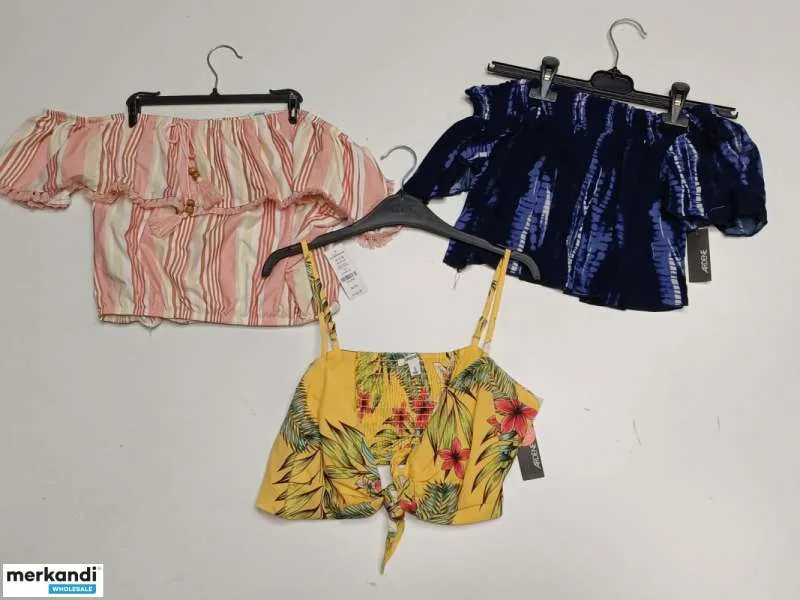 Stock de ropa de verano para mujer de la marca ARDENE