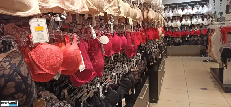 Vendemos ropa interior de marca al por mayor